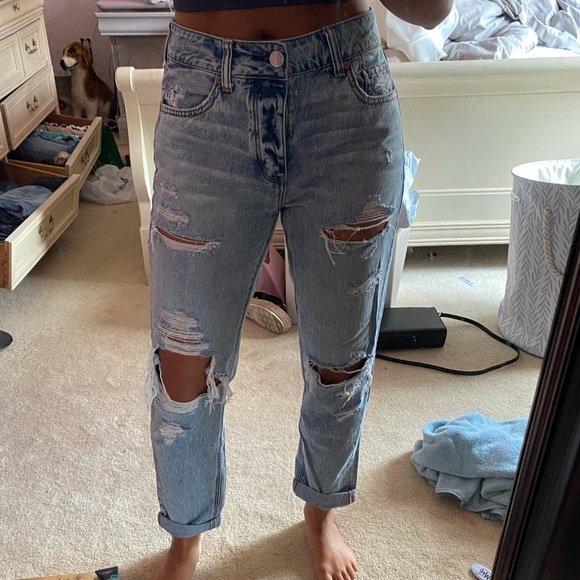 american eagle tomgirl jeans